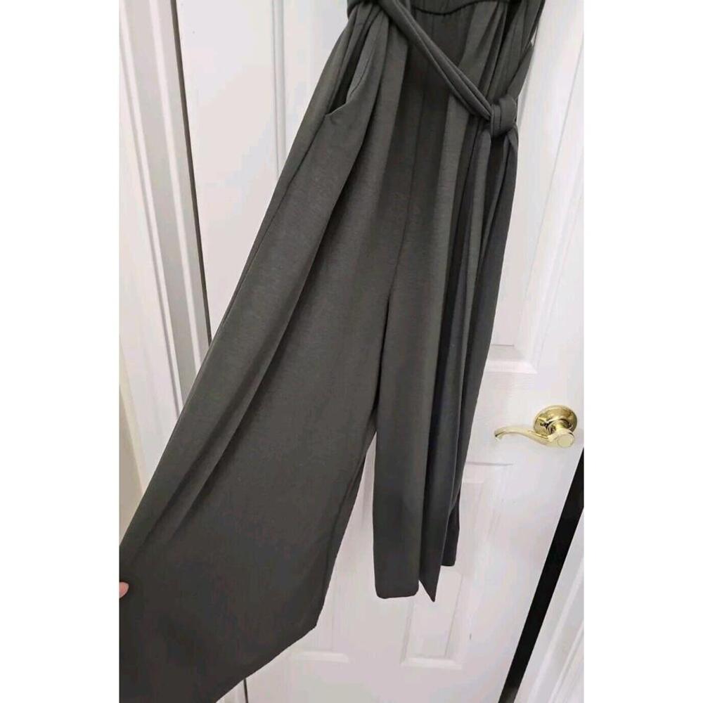 Torrid Culotte Jumpsuit 12 Green Plus Size Rayon Flowy - Picture 2 of 8